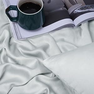 Breathable Bamboo Pillowcases Set of 2, Skin-Friendly King Size Cooling Pillow Covers