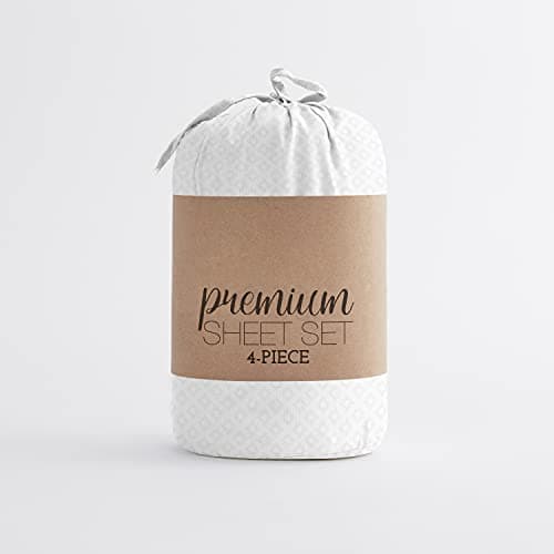 Premium Polaris Pattern 4 Piece Bed Sheet Set in Gray, Queen Size