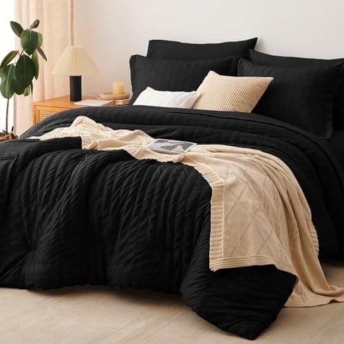 CozyLux Queen Seersucker Comforter Set with Bed in a Bag