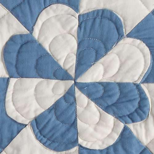 Black Geometric Quilt - King Size | Sunny Side