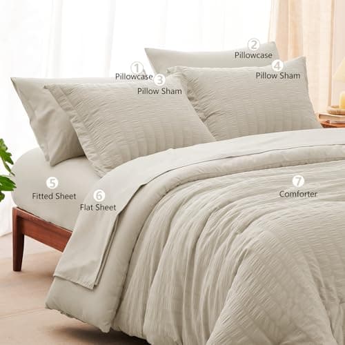 CozyLux Queen Seersucker Comforter Set with Bed in a Bag