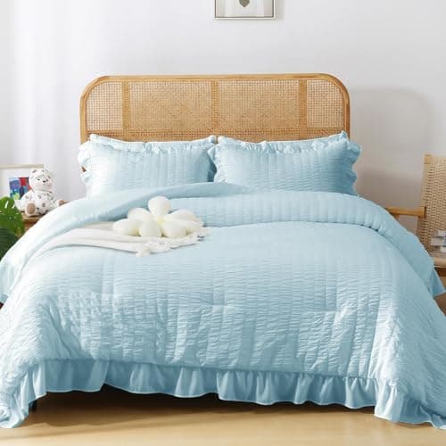 JOLLYVOGUE Beige Queen Seersucker Comforter Set with Ruffles
