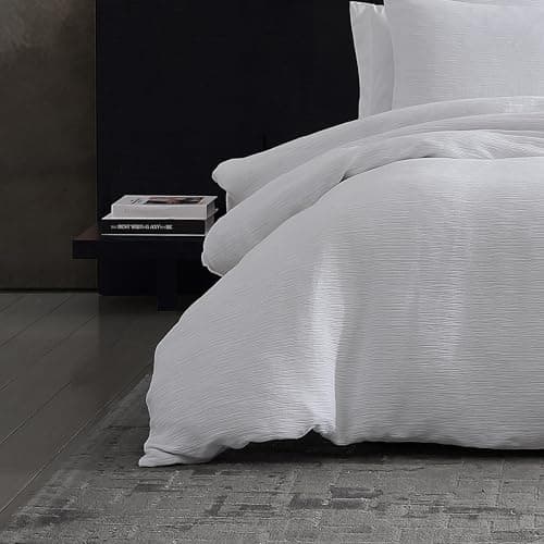 Vera Wang Textured Pleats White King Duvet Cover Set