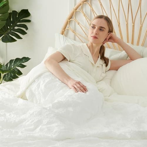 Q-Max 0.4 Reversible Cooling Comforter Queen Size White