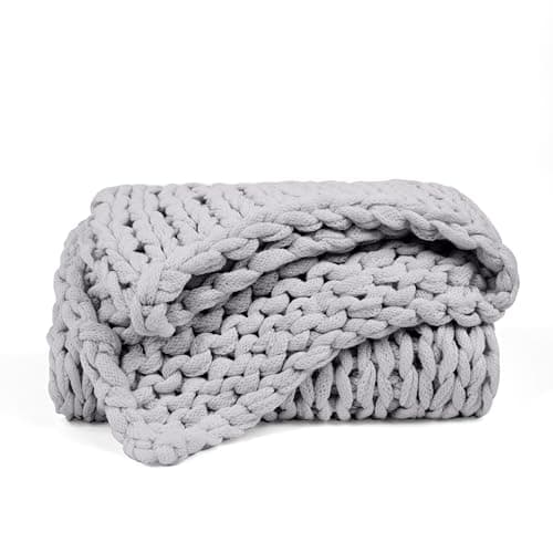 Chunky Knit Throw Blanket - Hypoallergenic - Cozy Home Accent