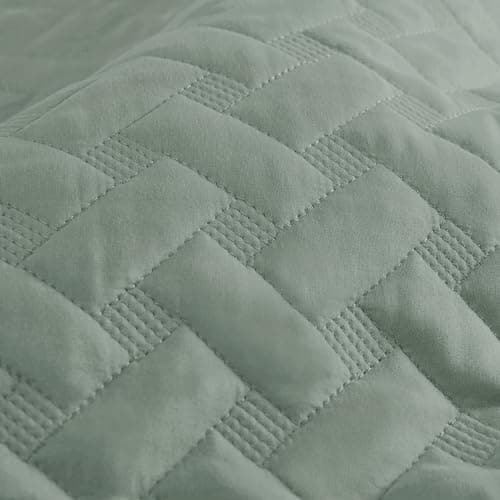 Bedsure Queen Size Basket Weave Quilt - Soft Grey Seasonal Bedding Set