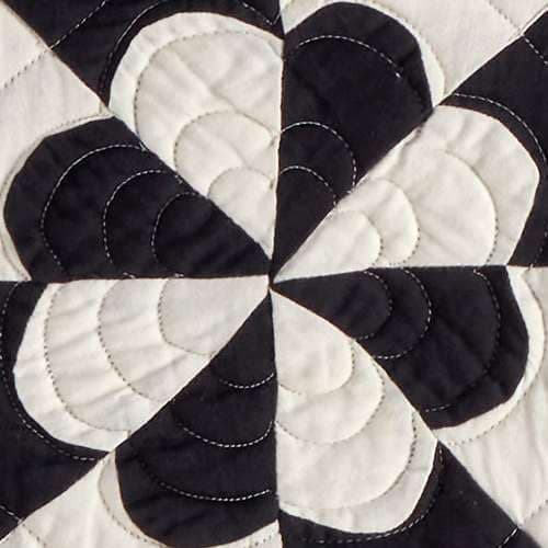 Black Geometric Quilt - King Size | Sunny Side