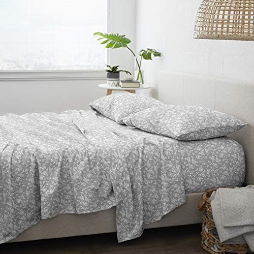 Premium Polaris Pattern 4 Piece Bed Sheet Set in Gray, Queen Size
