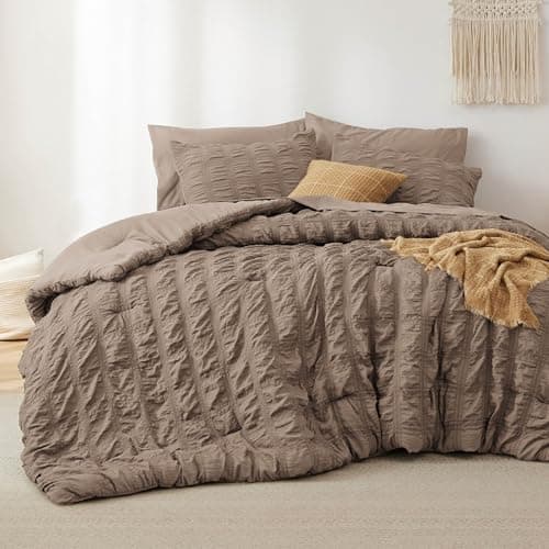 Bedsure Queen Size Bed in a Bag Plaid Seersucker Comforter Sets