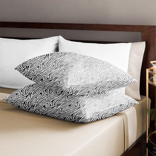100% Egyptian Cotton Queen 20x30 Blood Red Sateen Weave Pillow Covers (600 Thread Count)
