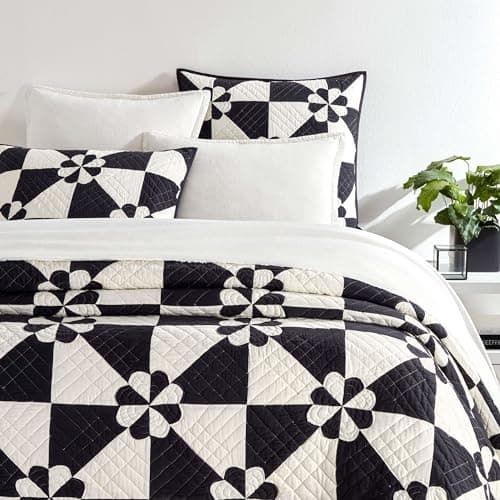 Black Geometric Quilt - King Size | Sunny Side