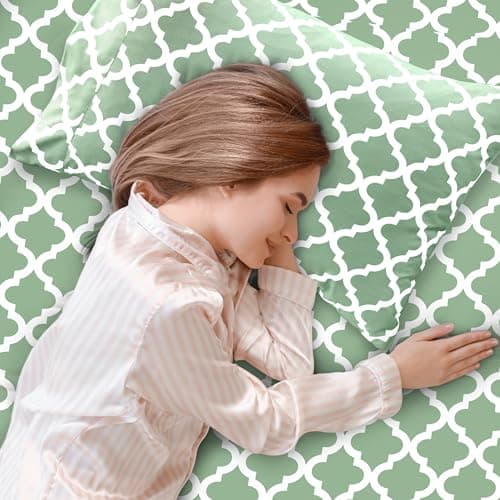 LDC Quatrefoil 4-Piece Soft Microfiber Bedding - Sage