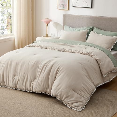 Bedsure Linen Queen Comforter Set with Pom Pom Detail - Vintage Boho Bedding Set for All Seasons, 3 Piece Shabby Chic Design with Fluffy Softness and 2 Pillow Shams