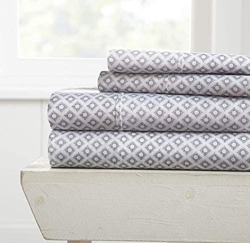 Premium Polaris Pattern 4 Piece Bed Sheet Set in Gray, Queen Size