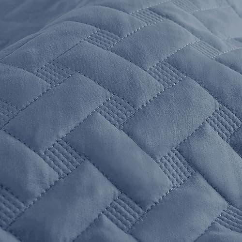 Bedsure Queen Size Basket Weave Quilt - Soft Grey Seasonal Bedding Set