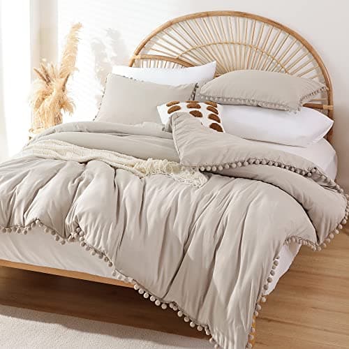 YIRDDEO Queen Comforter Set - Soft Bedding for All Seasons - 3 Pieces