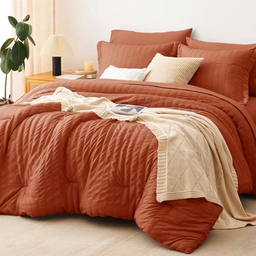 CozyLux Queen Seersucker Comforter Set with Bed in a Bag