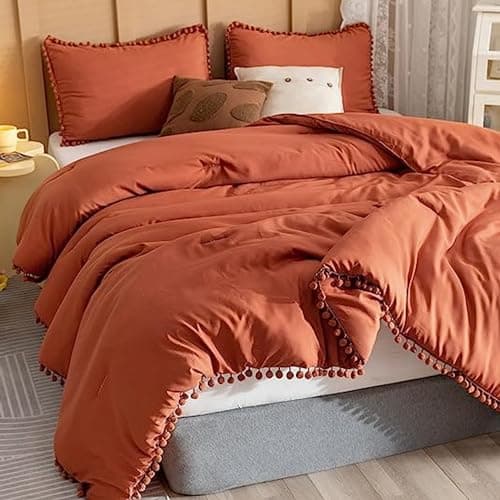 YIRDDEO Queen Size Comforter Set with Ball Pom Fringe - Oatmeal