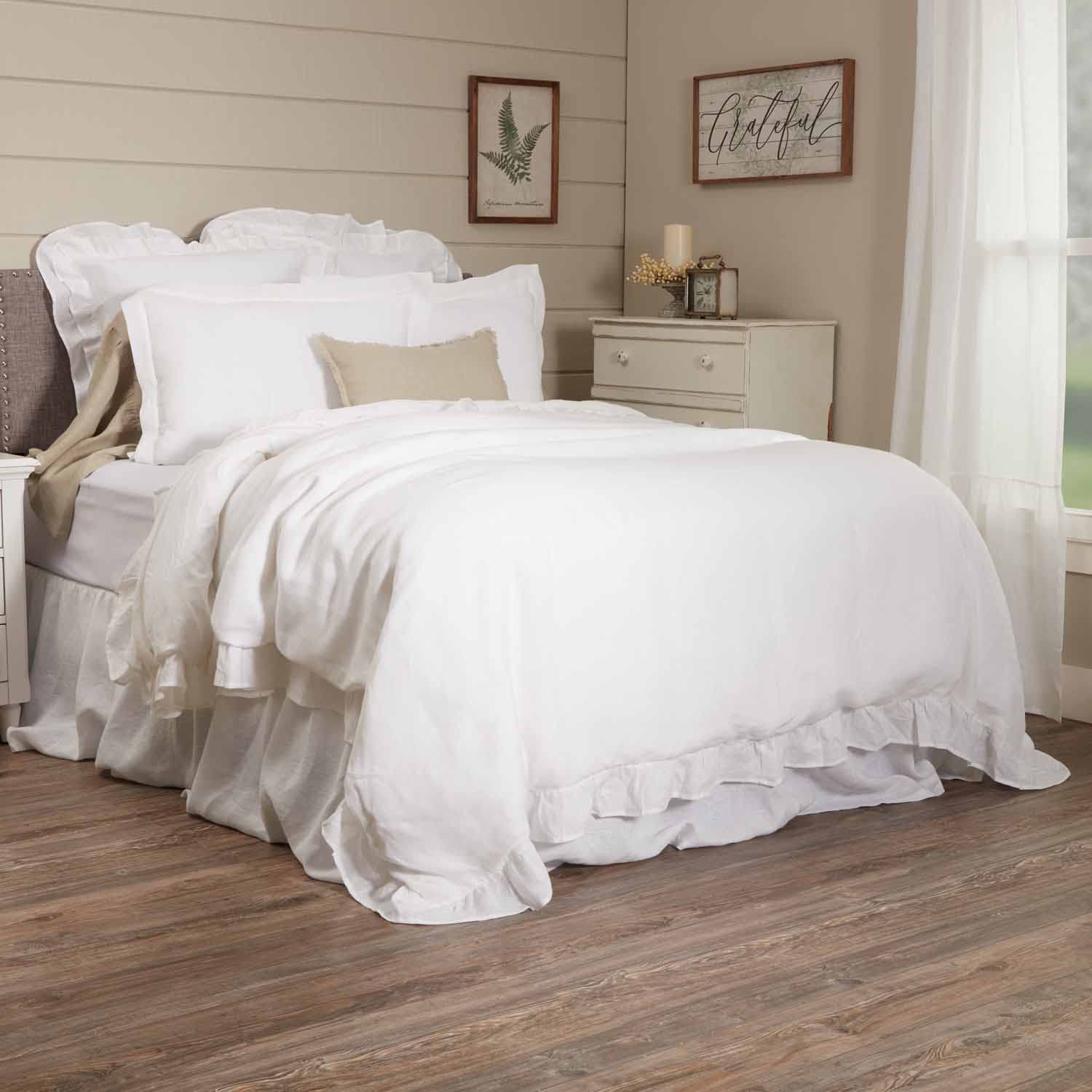 Piper Classics Provincial Linen White Queen Duvet Cover, 90" x 90"