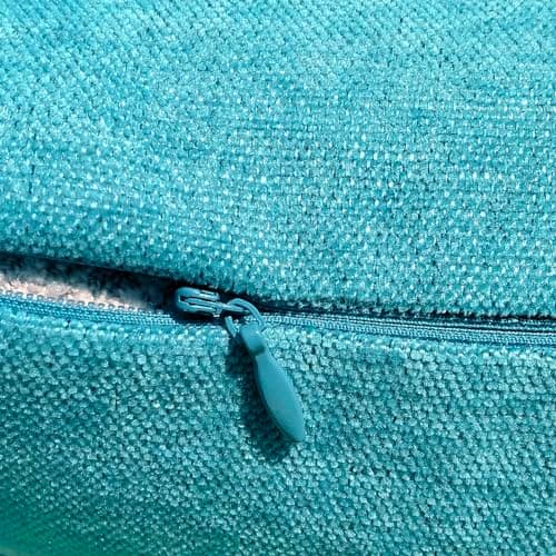 Jeneoo Turquoise Blue Chenille Throw Pillow Covers (Set of 2, 20x20 Inches)