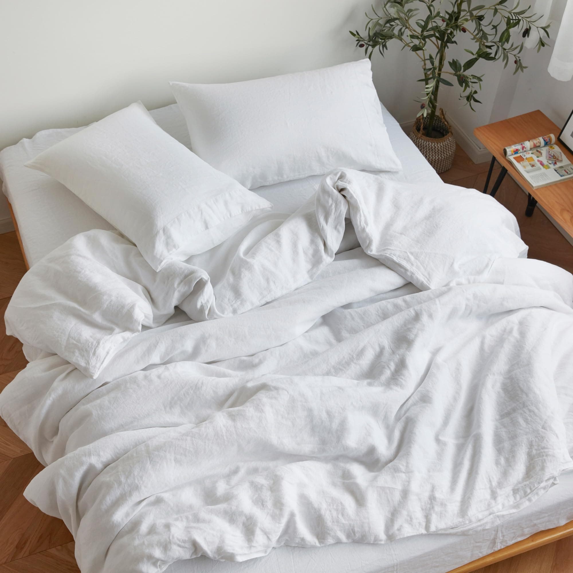 Sijo Stone Washed Organic French Linen Bed Sheet Set, GOTS Certified (Queen)