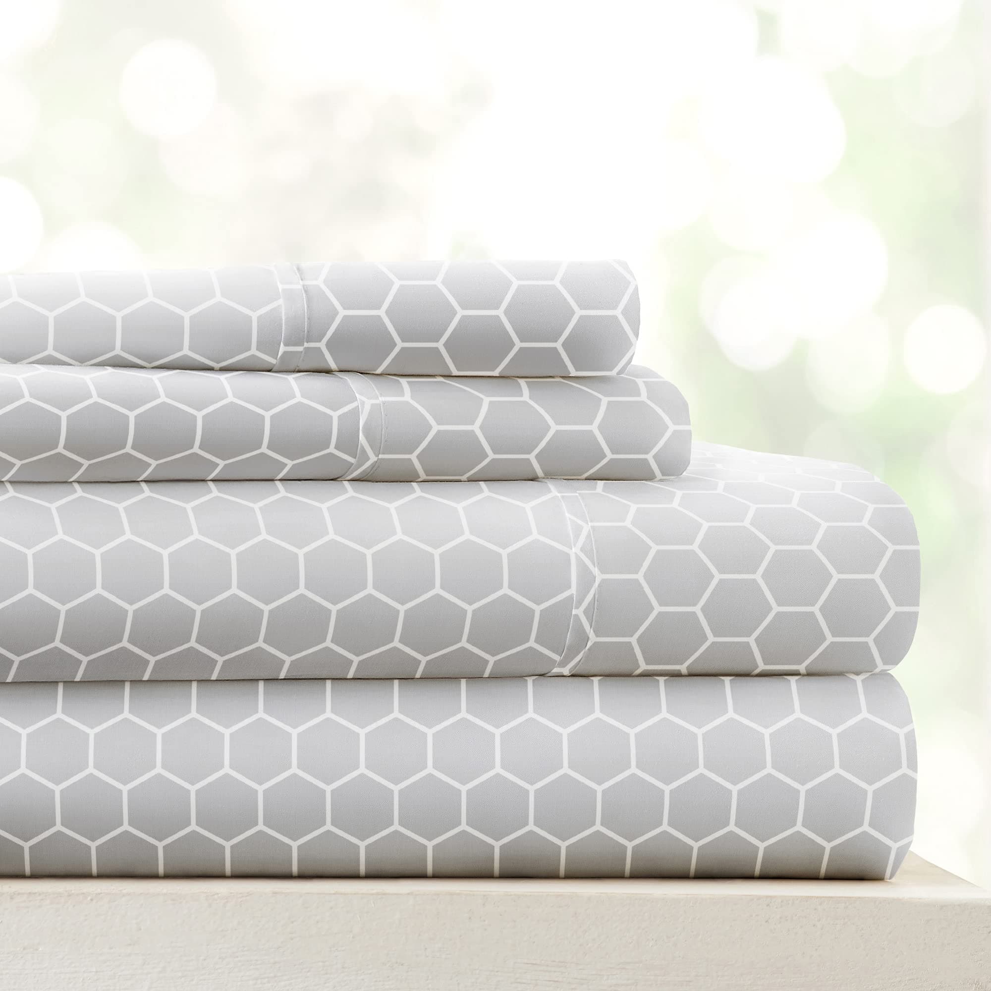 Ultra-Soft & Cooling 4 Piece Full Bedding Sheet Set - Light Gray Geometric