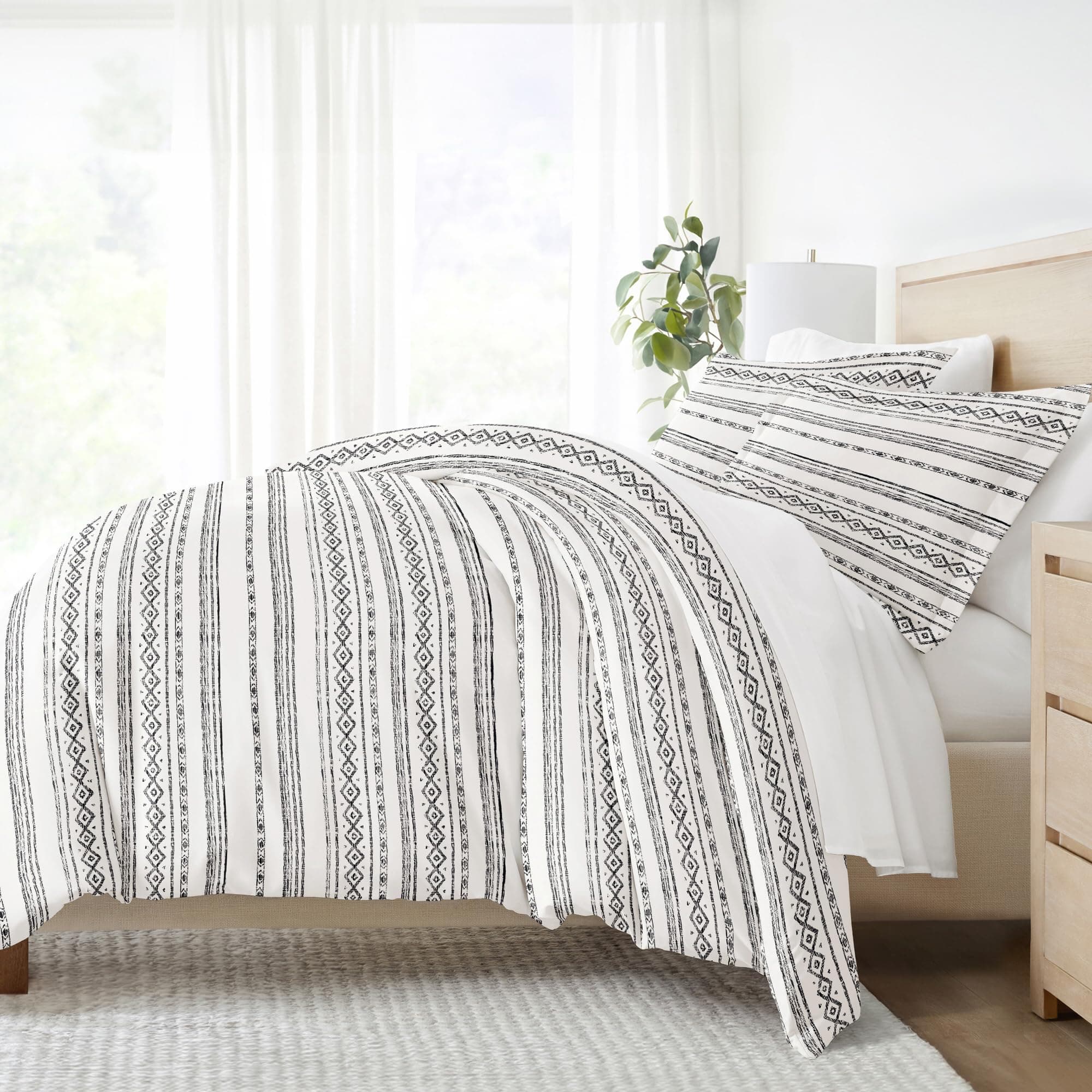 Light Gray Linen Market Twin Duvet Cover & Sham - Hotel-Quality Comfort & Style