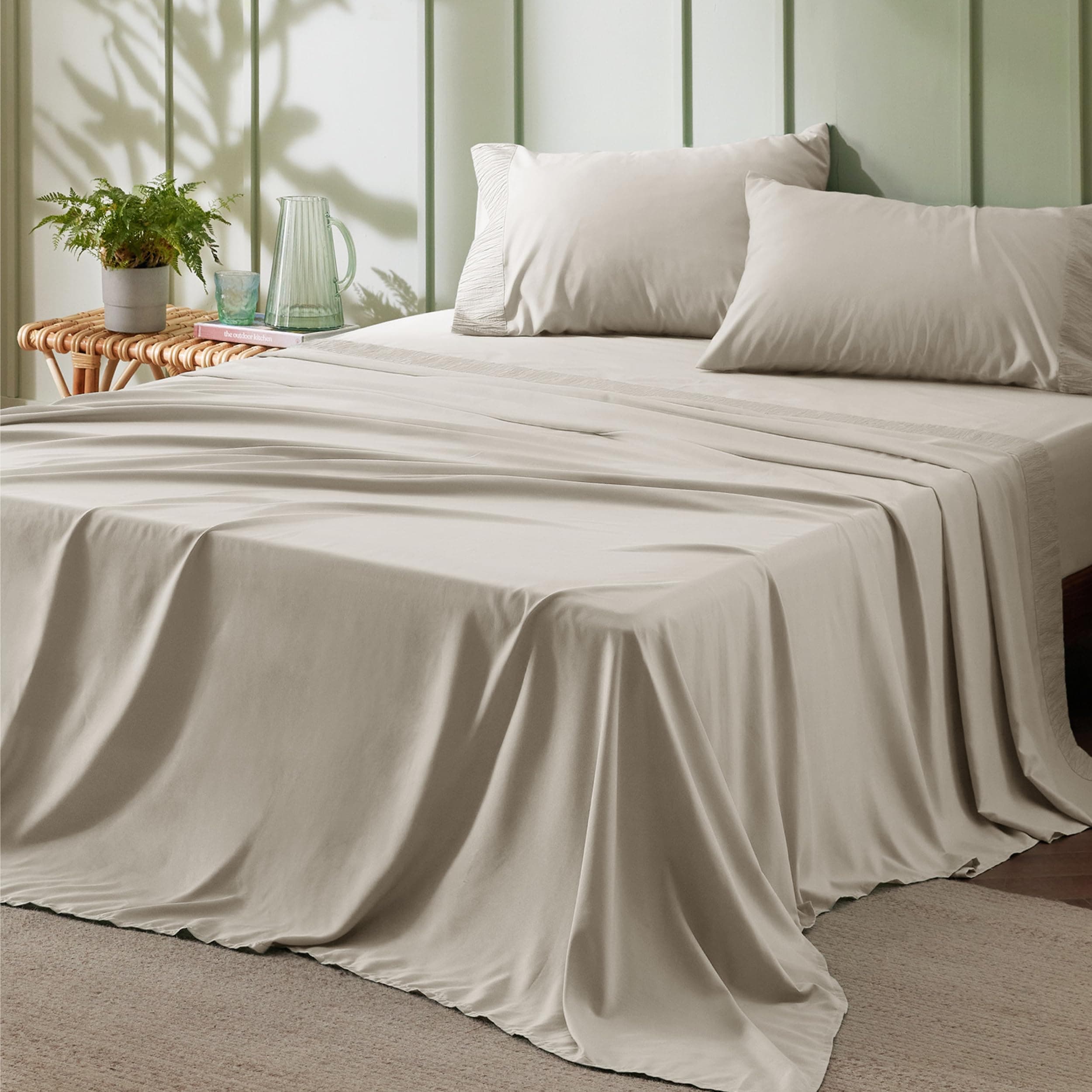 Luxury Hotel Full Size Sheet Set - Soft Microfiber Cooling Sheets