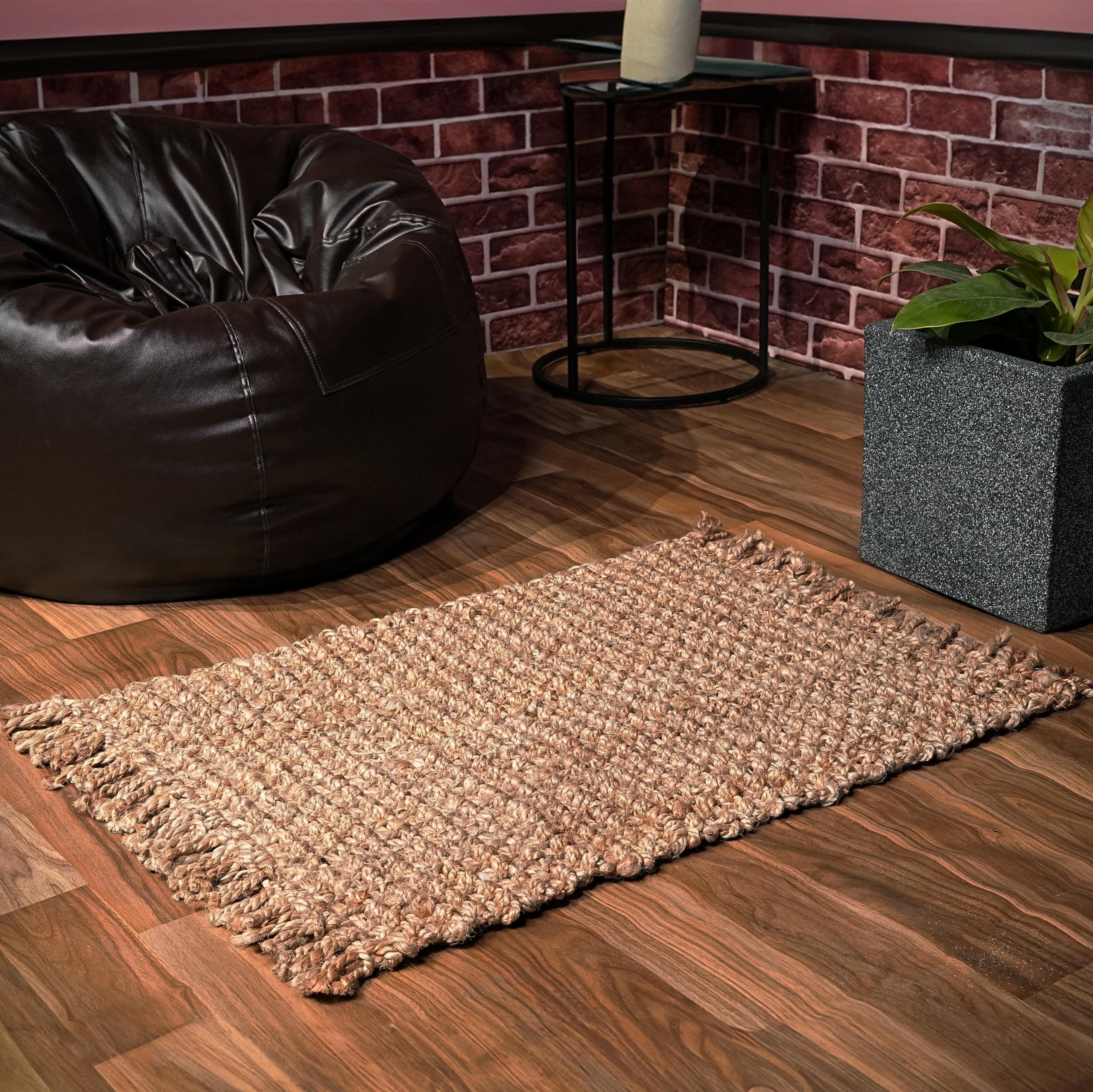 THE BEER VALLEY Natural Reversible Jute Rug - 2'x3' Farmhouse Accent